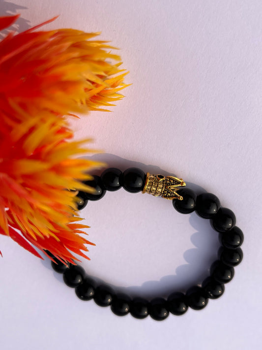 Black beads bracelets with stylish crowns